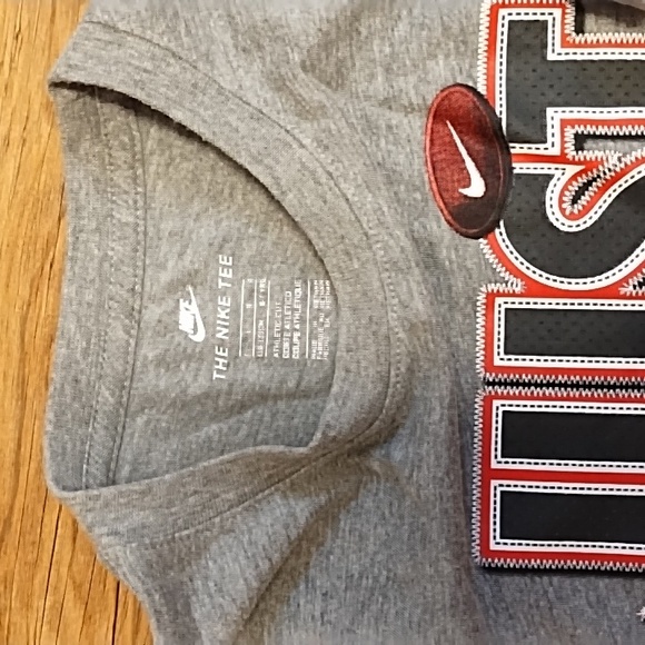 Nike Boy's Graphic Tee | 7(L) | Heather Grey - Picture 4 of 5